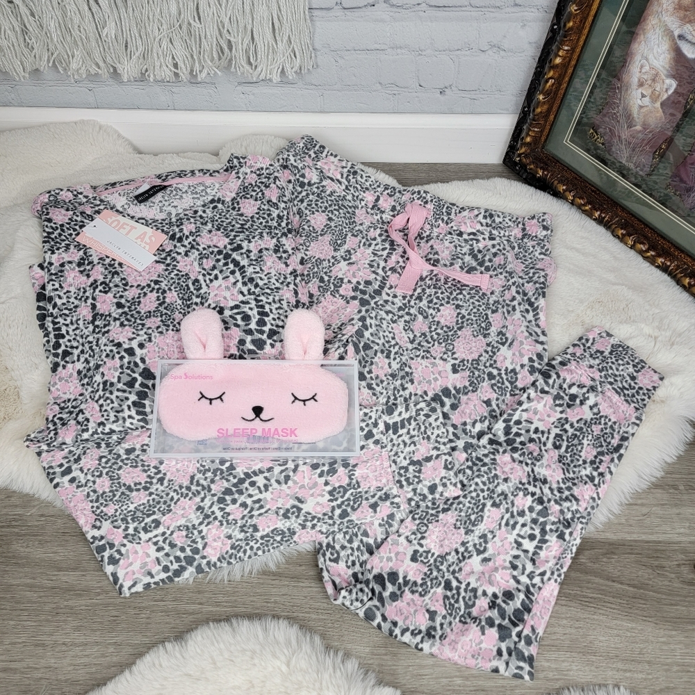 JACLYN INTIMATES 2-piece Pajamas with Bunny Sleep Mask